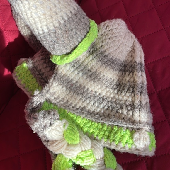 Handmade Knitted Viking Hat - Picture 10 of 12